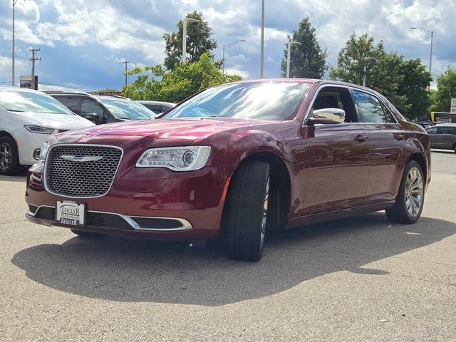 2019 Chrysler 300 Touring