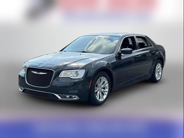 2019 Chrysler 300 Touring