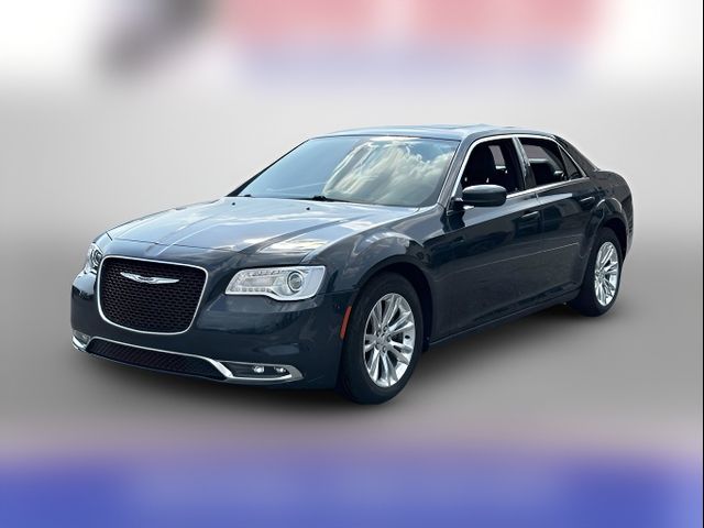 2019 Chrysler 300 Touring