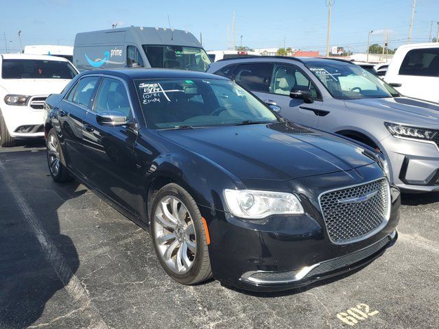 2019 Chrysler 300 Touring