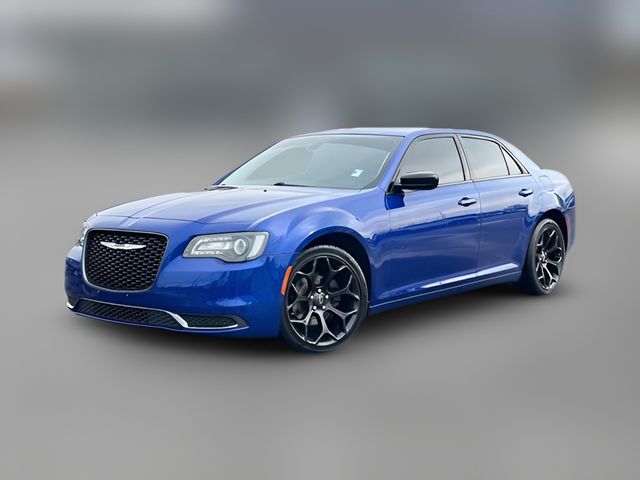 2019 Chrysler 300 Touring