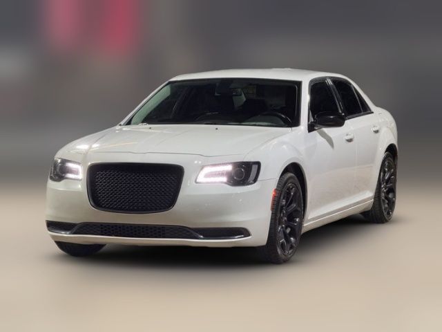 2019 Chrysler 300 Touring