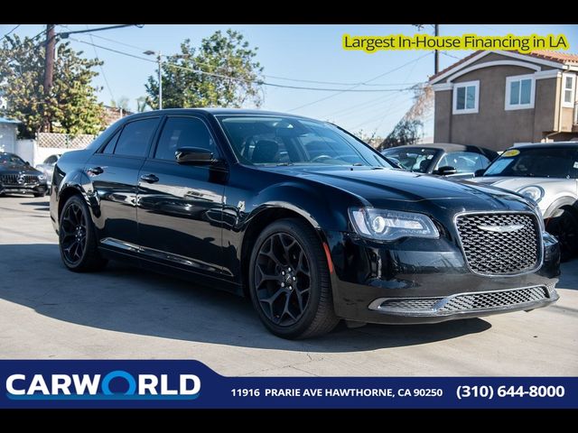 2019 Chrysler 300 Touring