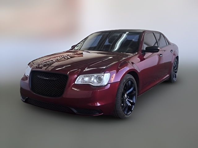 2019 Chrysler 300 Touring