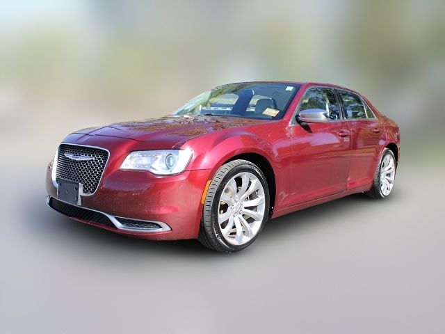 2019 Chrysler 300 Touring