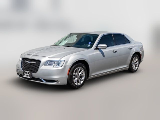 2019 Chrysler 300 Touring