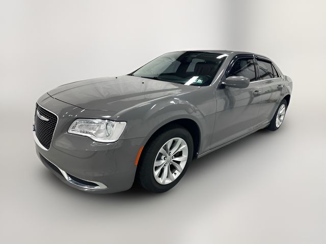 2019 Chrysler 300 Touring