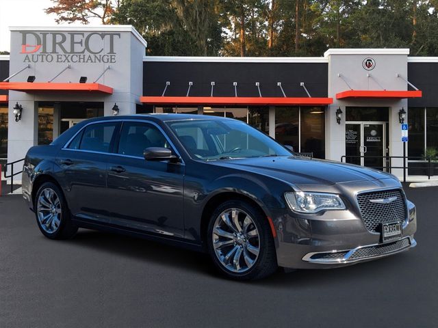 2019 Chrysler 300 Touring L