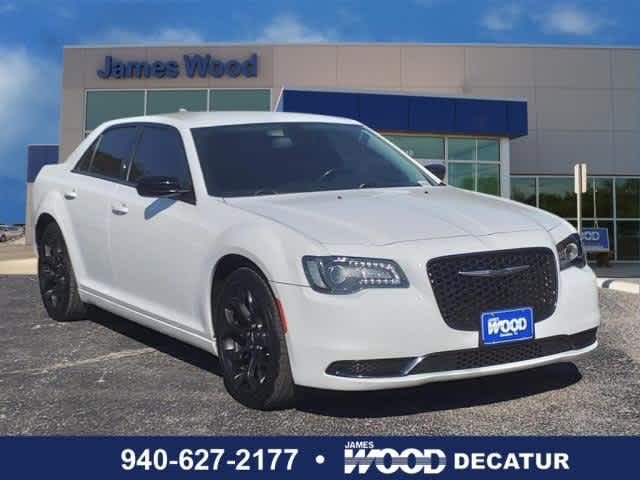 2019 Chrysler 300 Touring