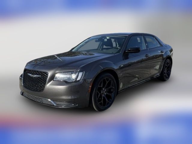 2019 Chrysler 300 Touring