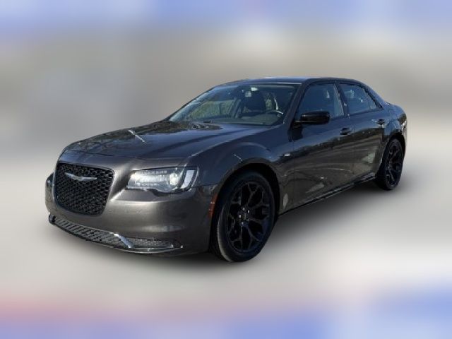 2019 Chrysler 300 Touring