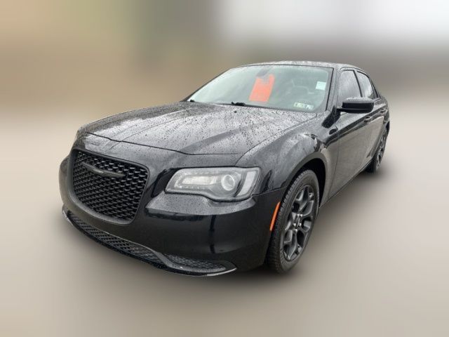 2019 Chrysler 300 Touring