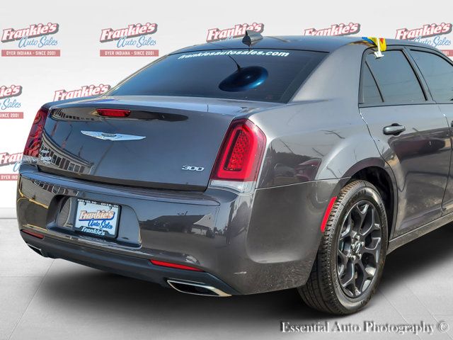 2019 Chrysler 300 Touring