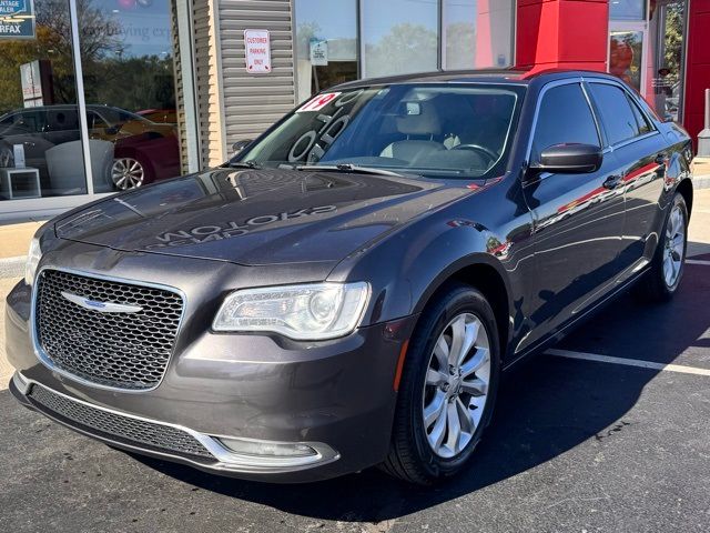 2019 Chrysler 300 Touring