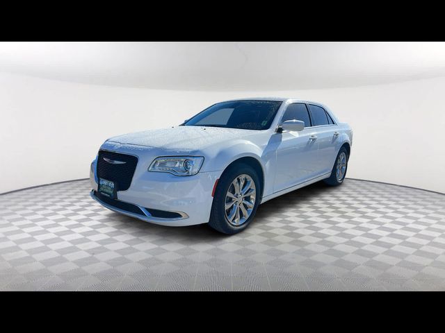 2019 Chrysler 300 Touring