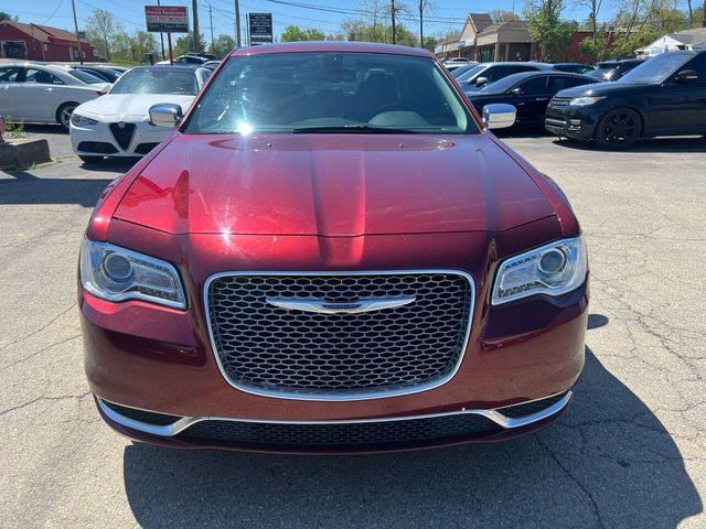 2019 Chrysler 300 Touring