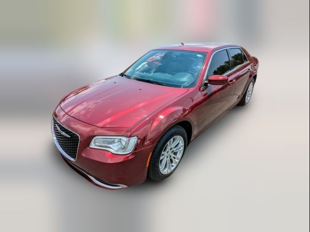 2019 Chrysler 300 Touring L