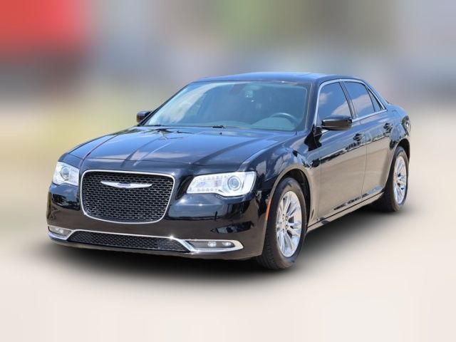 2019 Chrysler 300 Touring L