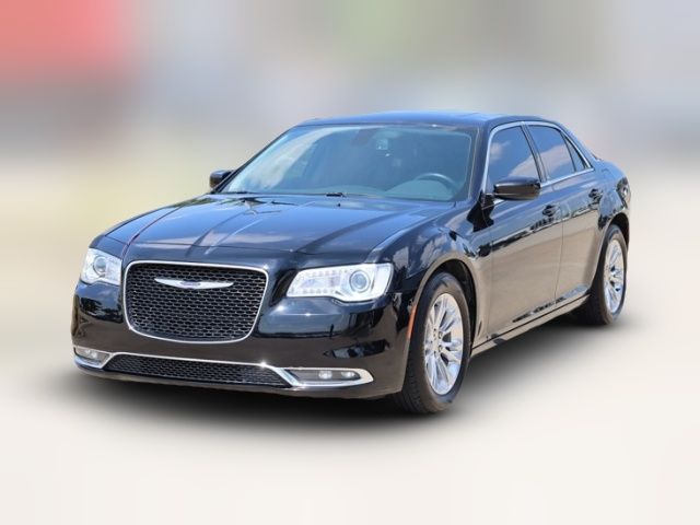 2019 Chrysler 300 Touring L