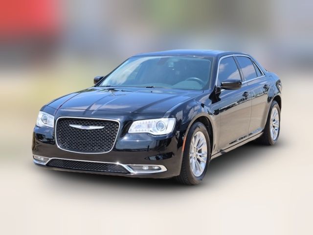 2019 Chrysler 300 Touring L