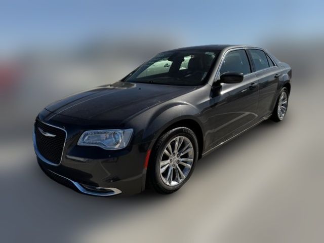 2019 Chrysler 300 Touring L