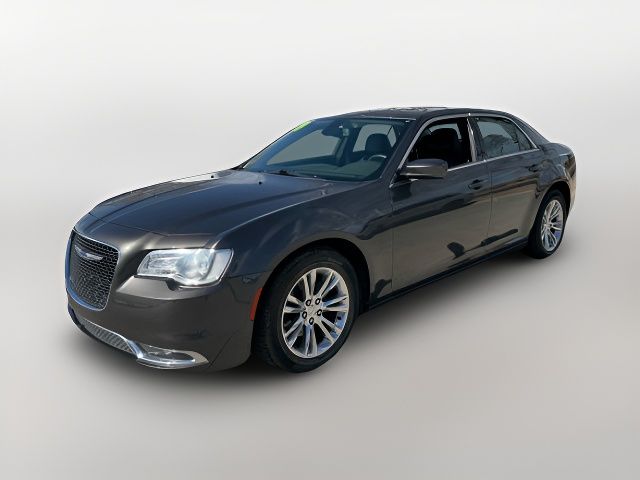 2019 Chrysler 300 Touring L