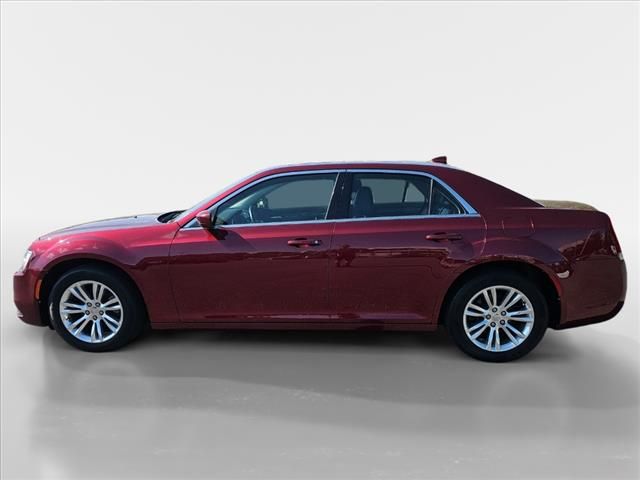 2019 Chrysler 300 Touring