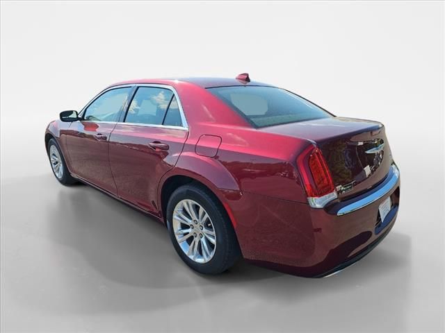 2019 Chrysler 300 Touring