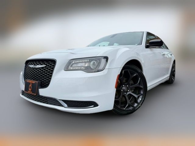 2019 Chrysler 300 Touring