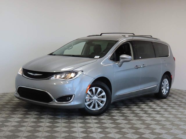 2019 Chrysler Pacifica Touring-L