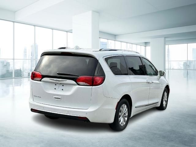 2019 Chrysler Pacifica Touring-L