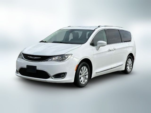 2019 Chrysler Pacifica Touring-L