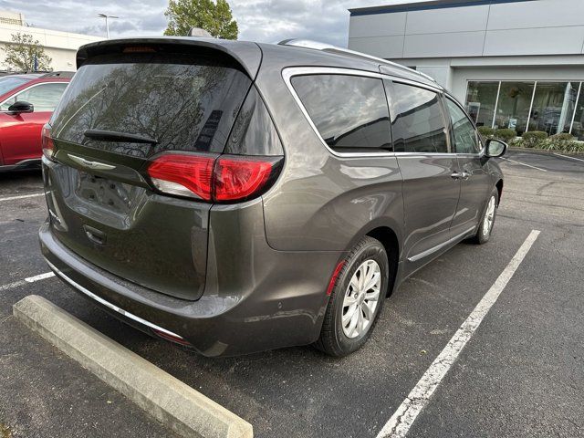 2019 Chrysler Pacifica Touring-L