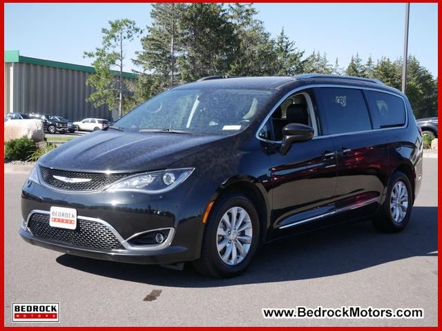 2019 Chrysler Pacifica Touring-L