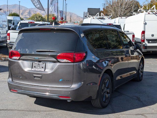 2019 Chrysler Pacifica Hybrid Limited