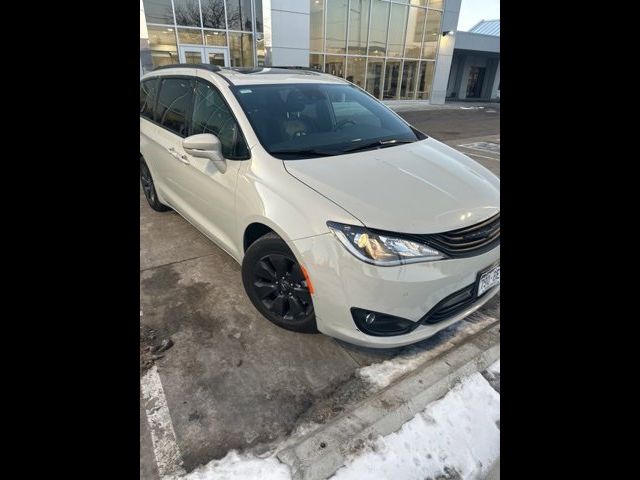 2019 Chrysler Pacifica Hybrid Limited