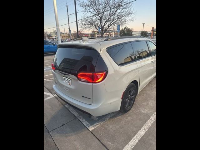 2019 Chrysler Pacifica Hybrid Limited