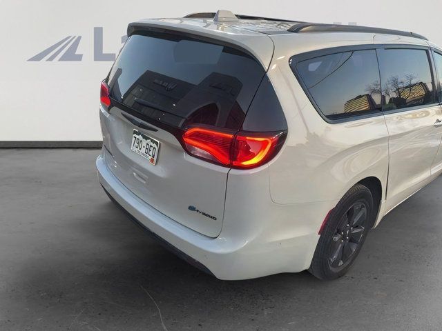 2019 Chrysler Pacifica Hybrid Limited