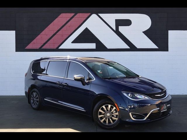 2019 Chrysler Pacifica Hybrid Limited