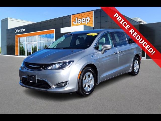 2019 Chrysler Pacifica Hybrid Touring L Plus