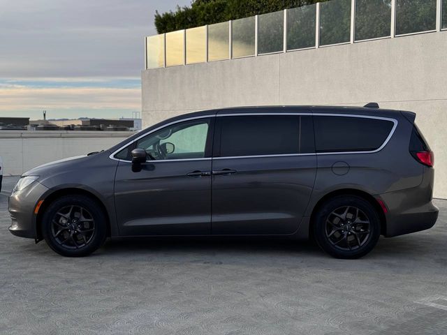 2019 Chrysler Pacifica LX