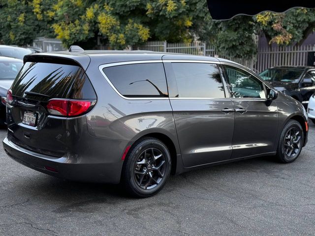 2019 Chrysler Pacifica LX