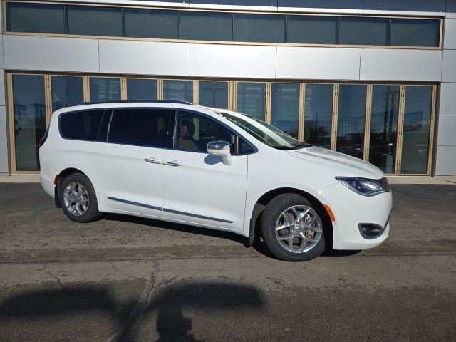 2019 Chrysler Pacifica Limited