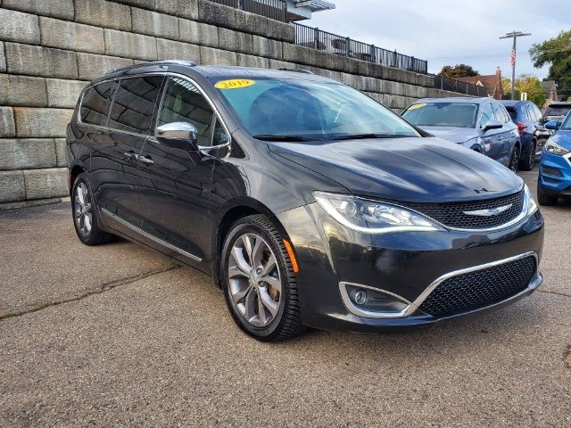 2019 Chrysler Pacifica Limited