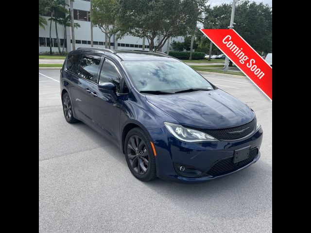 2019 Chrysler Pacifica Limited