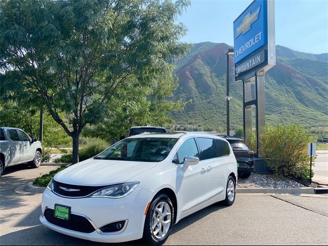 2019 Chrysler Pacifica Limited