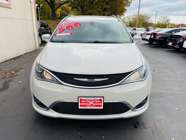 2019 Chrysler Pacifica Touring-L