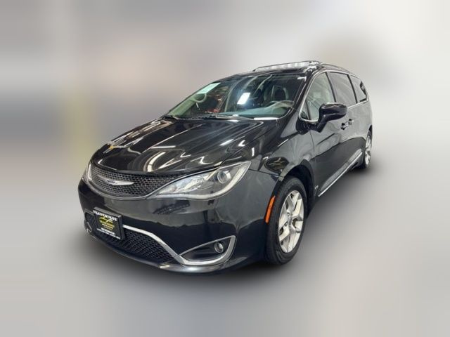 2019 Chrysler Pacifica Touring-L