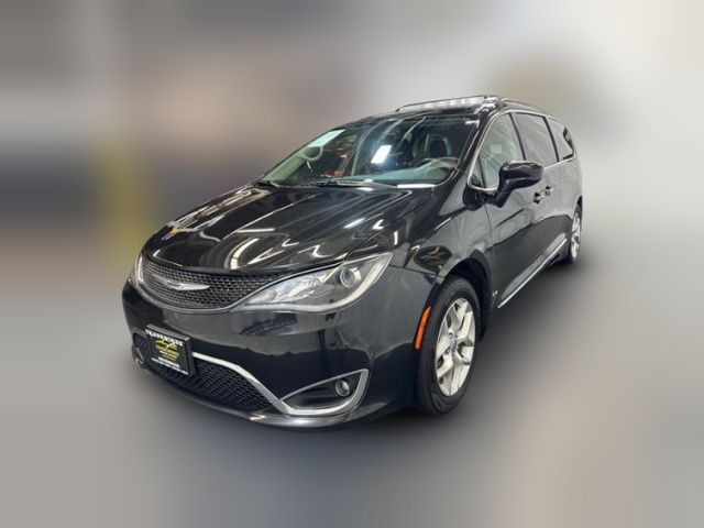 2019 Chrysler Pacifica Touring-L