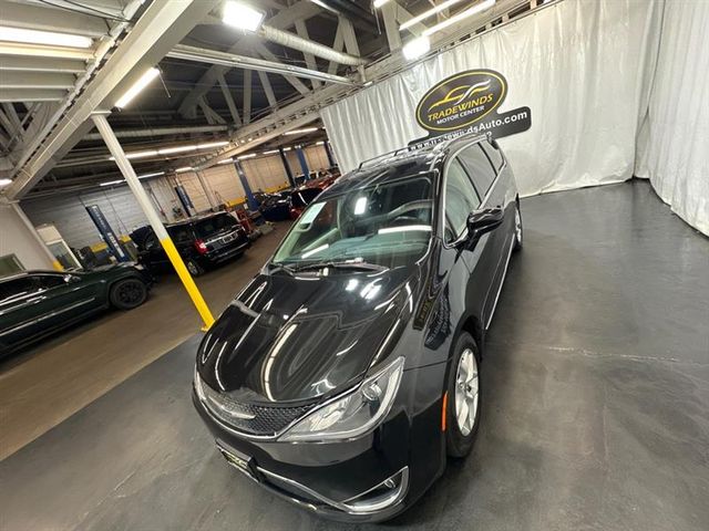 2019 Chrysler Pacifica Touring-L